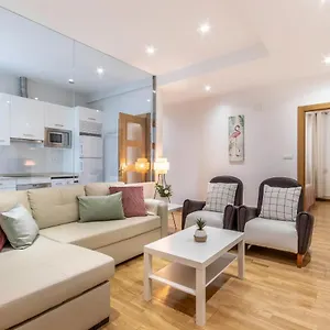 Espacioso Y Acogedor En El Centro Azkuna Appartement